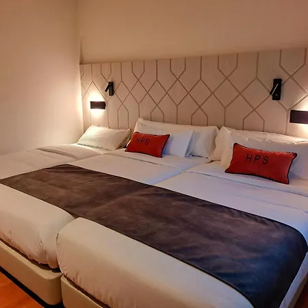 Puerta Hotel Santander