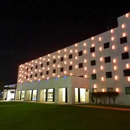 Puerta Szálloda