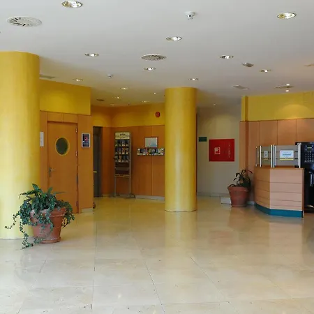 Puerta Ξενοδοχείο